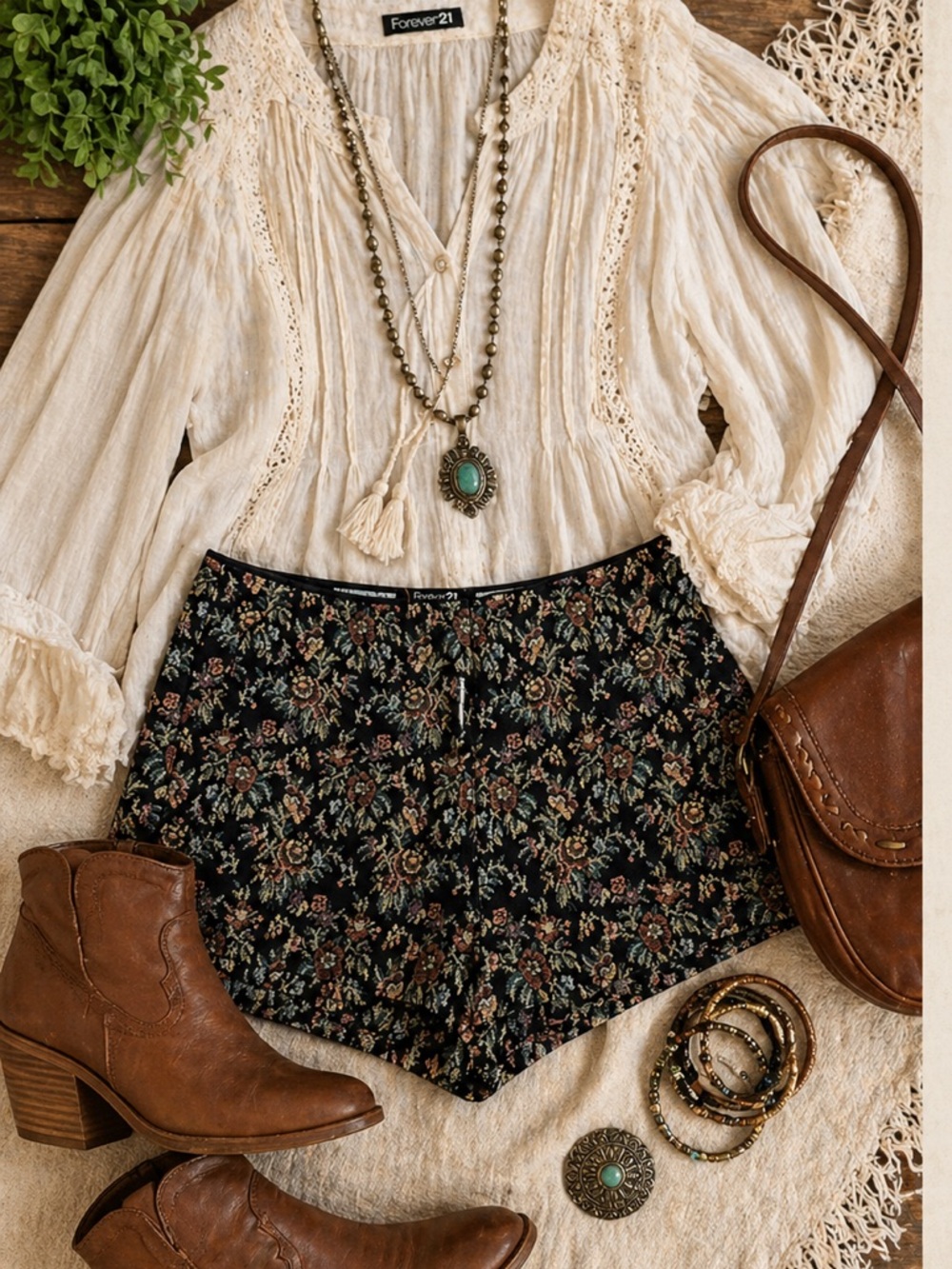 Forever 21 Floral Woven Shorts Size 10 | Tapestry Boho Vintage Style